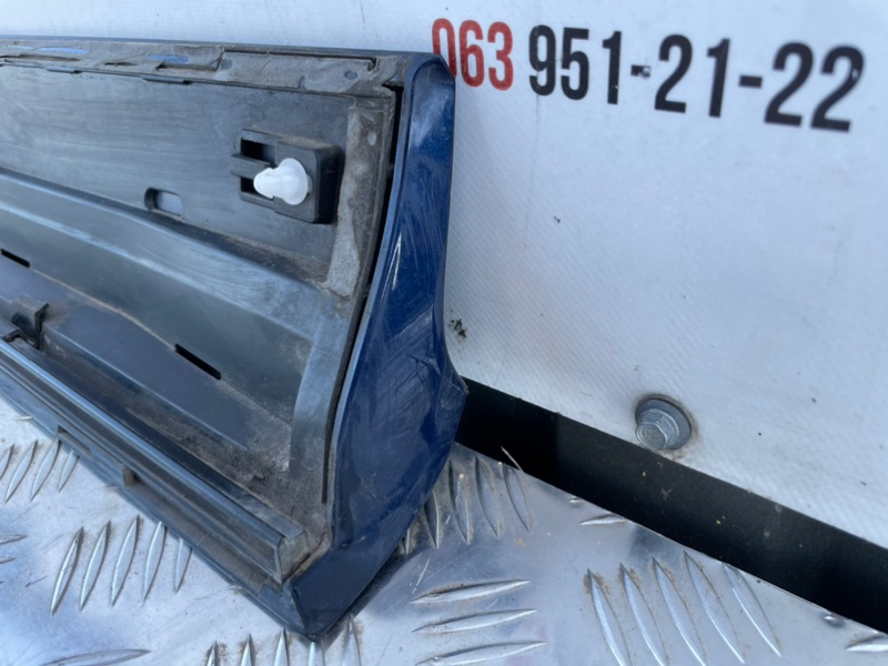 Накладка двери передняя правая Q5 2016 3.0