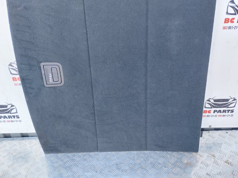 Полка багажника Q5 2019 2.0 Полка багажника Q5 2019 2.0