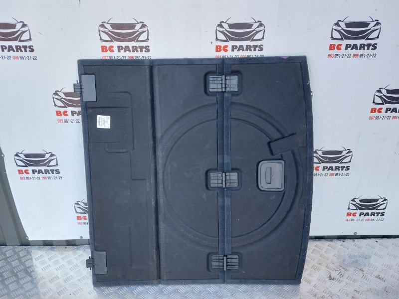 Полка багажника Q5 2019 2.0 Полка багажника Q5 2019 2.0