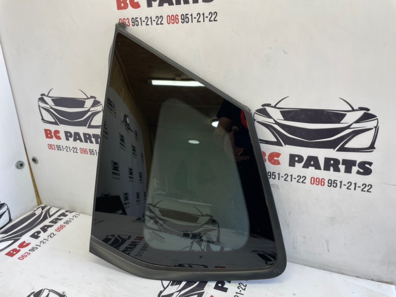 Запчасть форточка кузова задняя левая Nissan Rogue 2021-2024 T33 833016RR0A Б/У Форточка кузова задняя левая Nissan Rogue 2021-2024 T33 833016RR0A Б/У