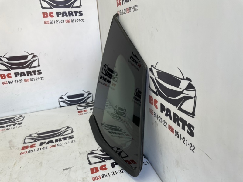 Форточка кузова задняя левая Rogue 2021-2024 T33 Форточка кузова задняя левая Rogue 2021-2024 T33