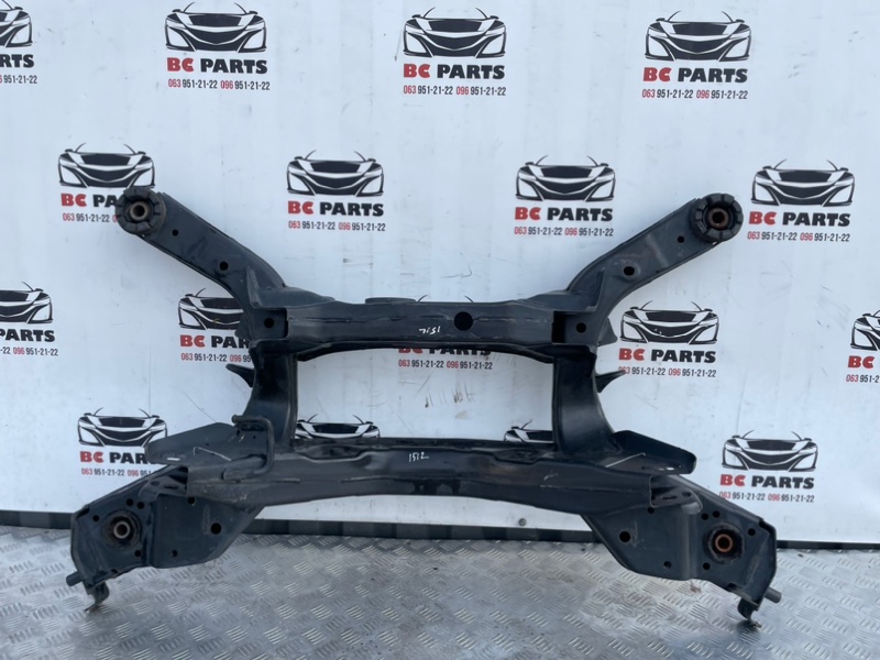 Подрамник задний Nissan Rogue 2021 T33 2.5 554006RR5A Б/У