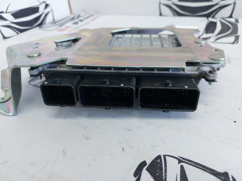 Блок управления двигателем Rogue 2021 T33 2.5