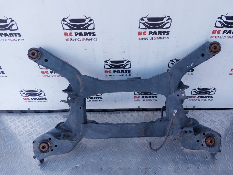 Подрамник задний Nissan Rogue 2021 T33 2.5 554006RR5A Б/У