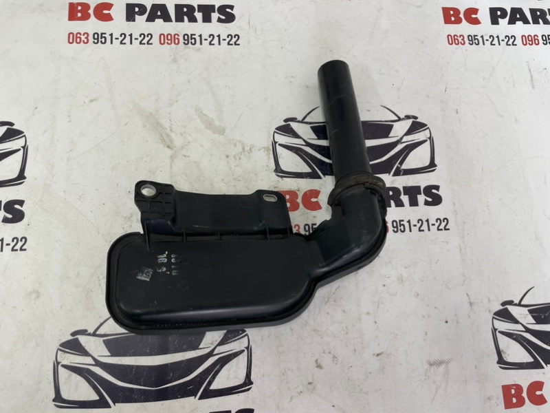 Горловина бачка стеклоомывателя Audi Q5 3.0