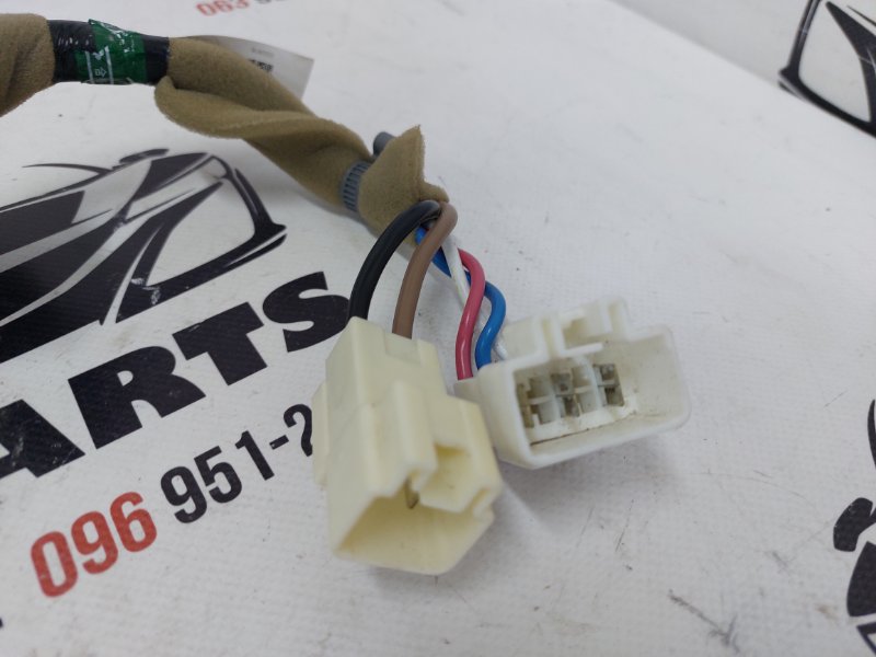 Проводка реостата печки Nissan Rogue T33 2.5