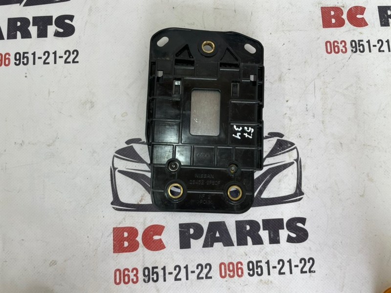 Датчик слепых зон Rogue 2019 T32 QR25 2.5