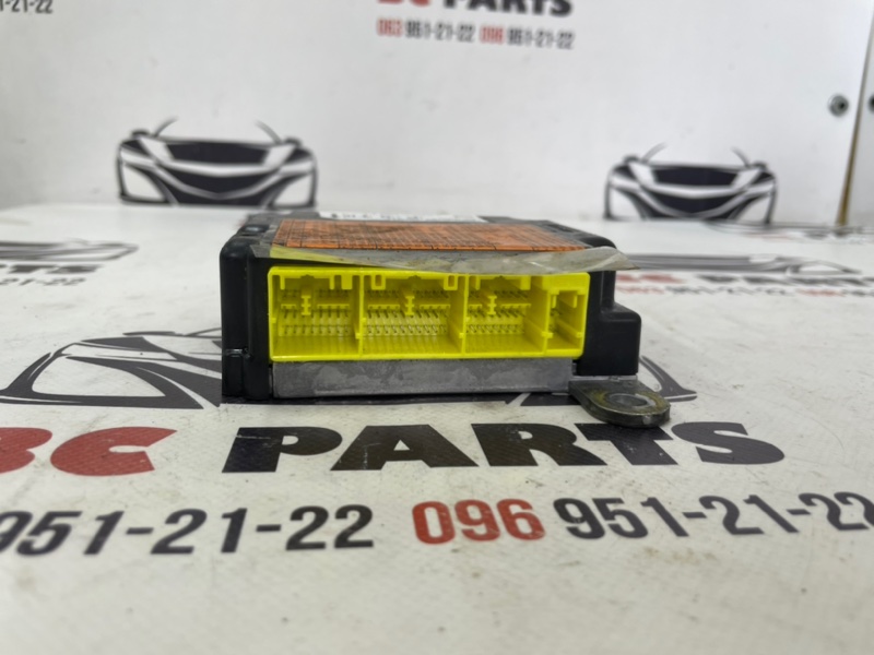 Блок управления SRS Rogue 2018 T32 QR25 2.5 Блок управления SRS Rogue 2018 T32 QR25 2.5