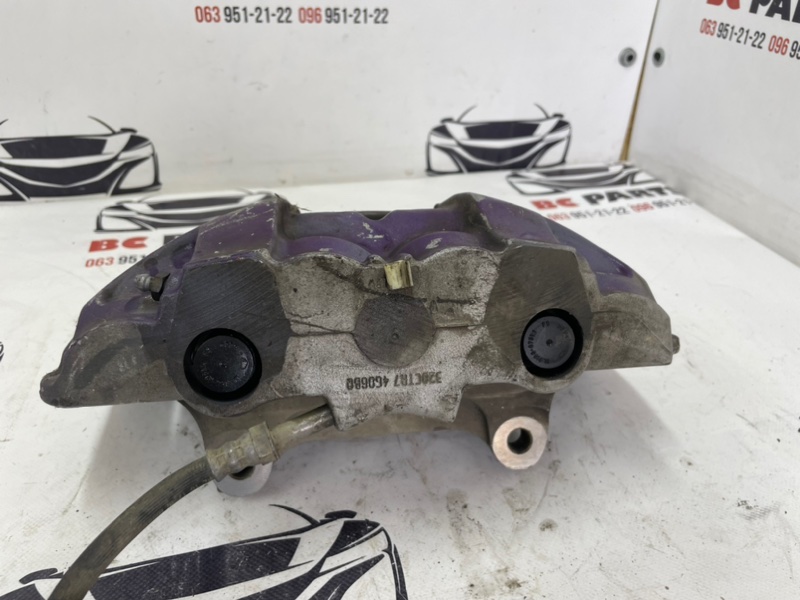 Суппорт тормозной передний правый A6 2010-2018 С7 2.0