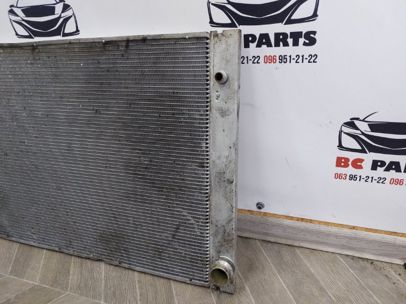 Радиатор охлаждения двигателя 5 2003- E60 4.4