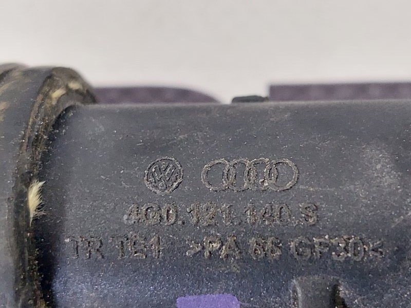 Датчик температуры охлаждающей жидкости Q5 2019-2024 80A 2.0