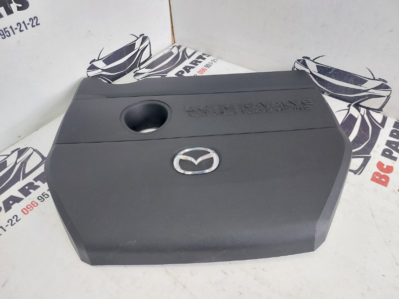 Декоративная крышка двигателя Mazda 3 2.0
