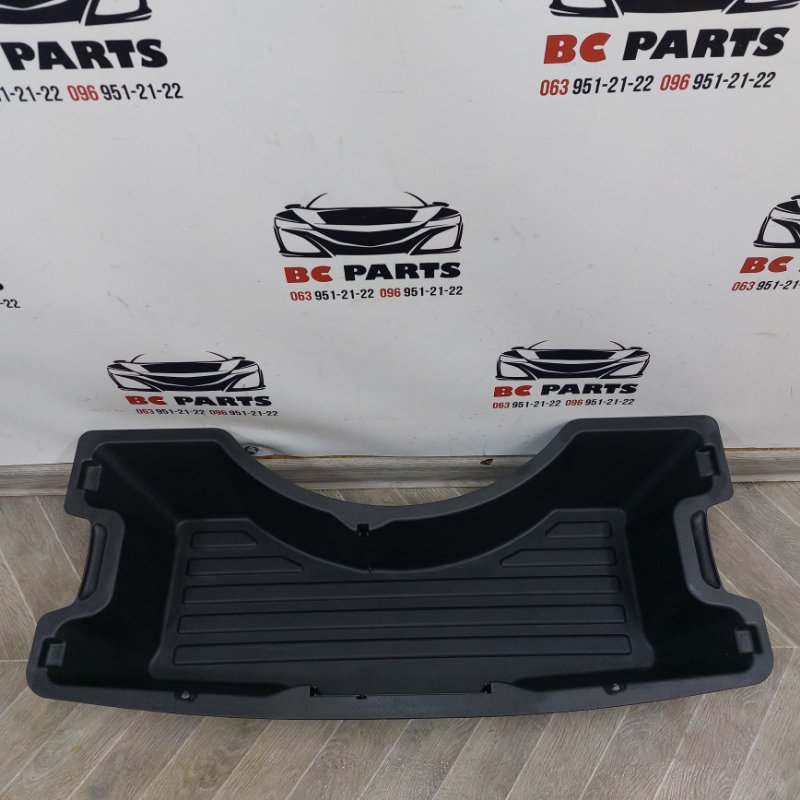 Полка багажника Audi Q5 2017 2.0 8R0864106F Б/У