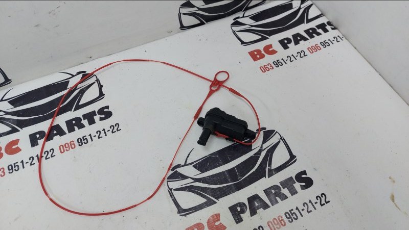 Замок лючка бензобака Q5 2019 2.0