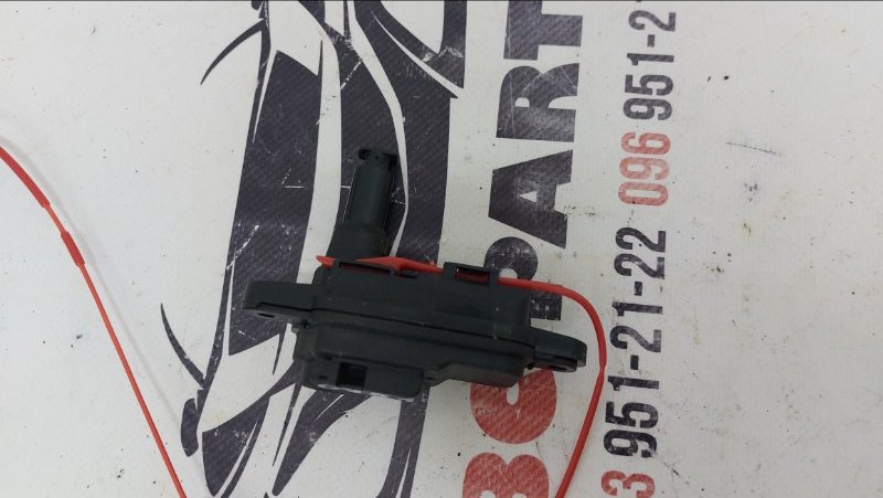 Замок лючка бензобака Q5 2019 2.0