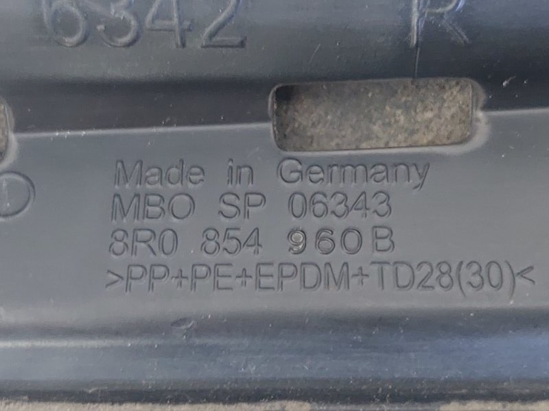 Накладка крыла передняя правая Q5 2016 3.0