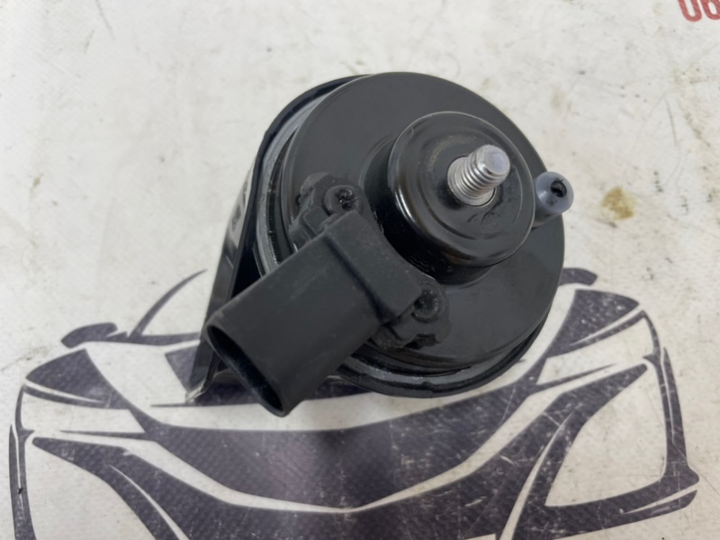 Звуковой сигнал Q5 2019 2.0