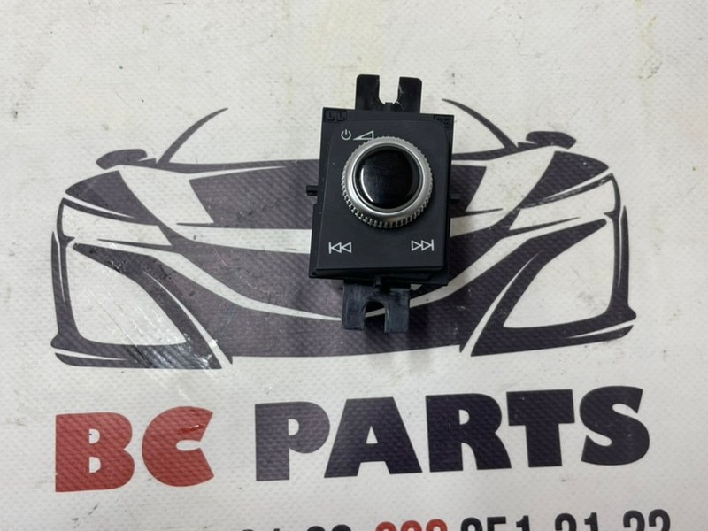 Запчасть блок управления Audi Q5 2019 2.0 80B919616 Б/У Блок управления Audi Q5 2019 2.0 80B919616 Б/У