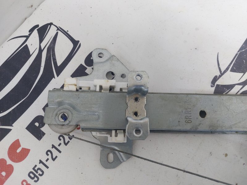 Стеклоподъемный механизм передний правый Nissan Rogue T33 2.5 Стеклоподъемный механизм передний правый Nissan Rogue T33 2.5