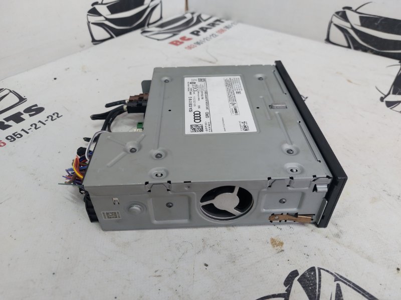 Блок управления магнитолой Q3 2019-2024 83A 2.0