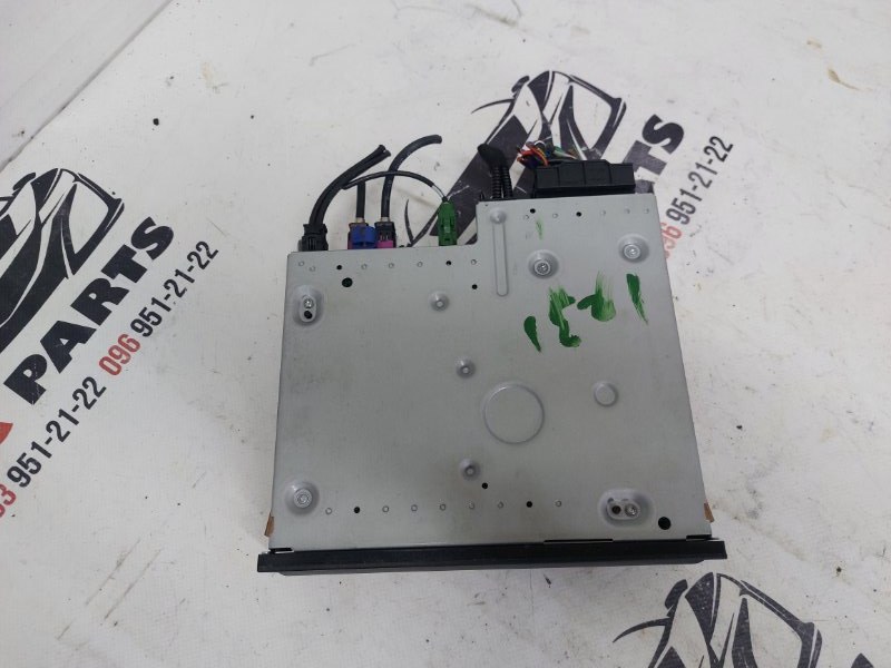 Блок управления магнитолой Q3 2019-2024 83A 2.0