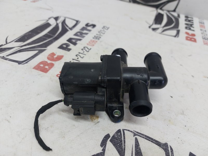 Кран печки Audi Q5 80A 2.0