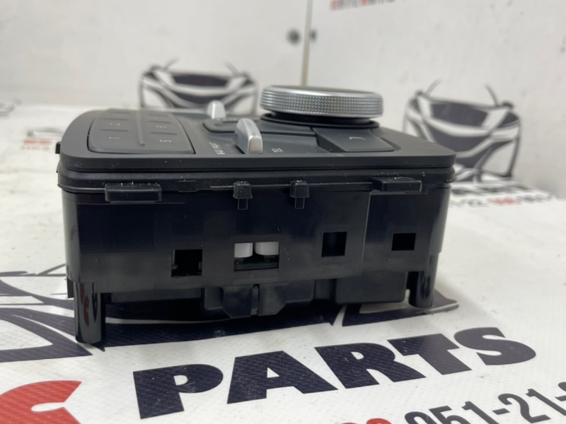 Блок управления Q5 2019 2.0