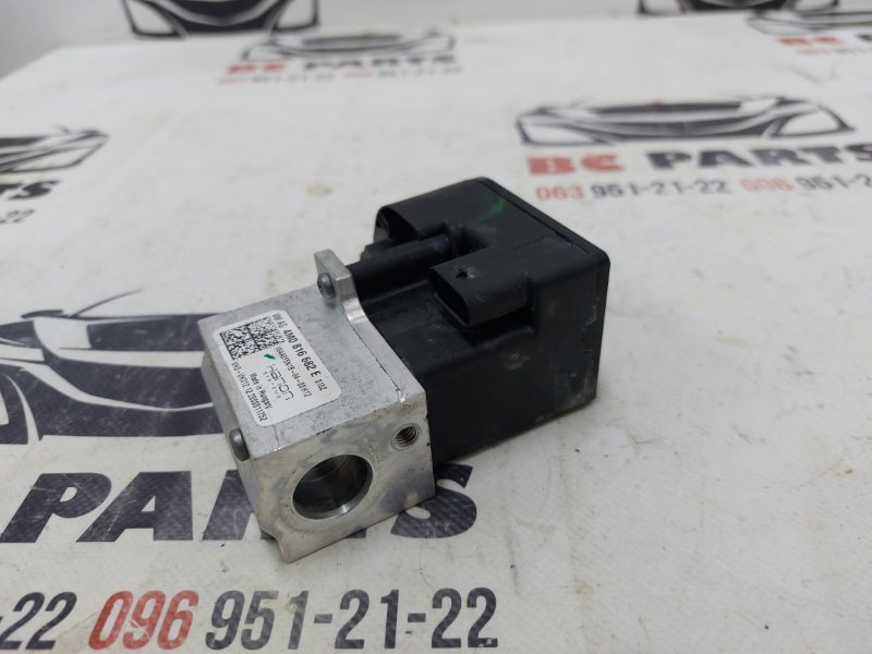 Клапан Q5 2017-2024 80A 2.0