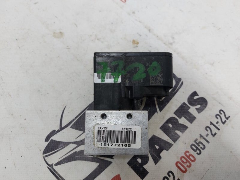 Клапан Q5 2017-2024 80A 2.0