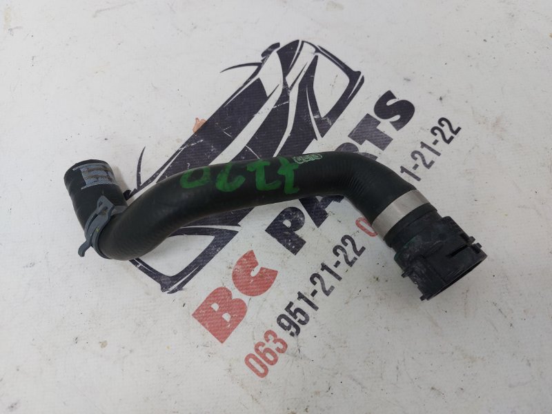 Патрубок системы охлаждения Audi Q5 2017-2024 80A 2.0 80A122073E Б/У