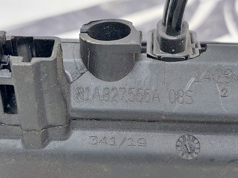 Камера заднего вида Q3 2019-2024 83A