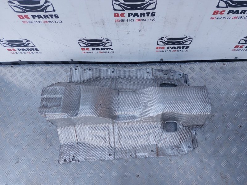 Тепловой экран Audi Q5 2019 2.0 80a804160b Б/У