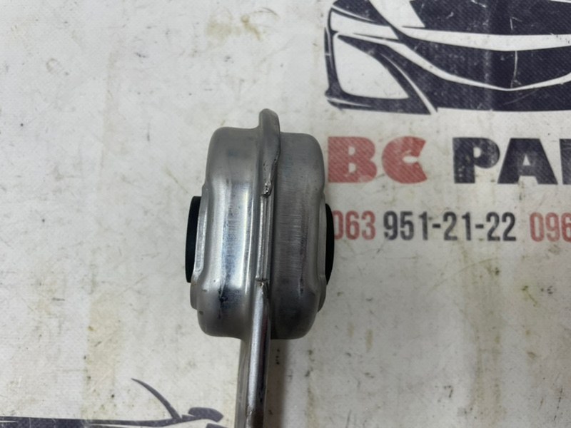 Подушка двигателя задняя Nissan Rogue T32 QR25 2.5