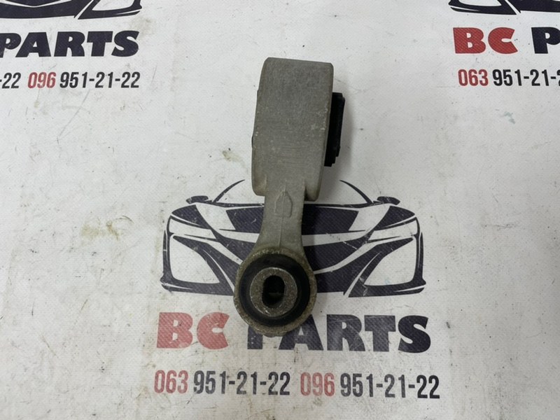 Подушка двигателя правая Nissan Rogue T32 QR25 2.5