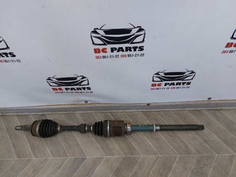 Привод ( полуось) передний правый Rogue 2018 T32 QR25 2.5 Привод ( полуось) передний правый Rogue 2018 T32 QR25 2.5