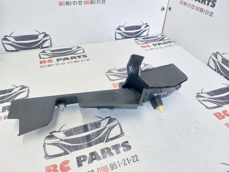 Накладка крыла передняя правая CR-V 2020 1.5