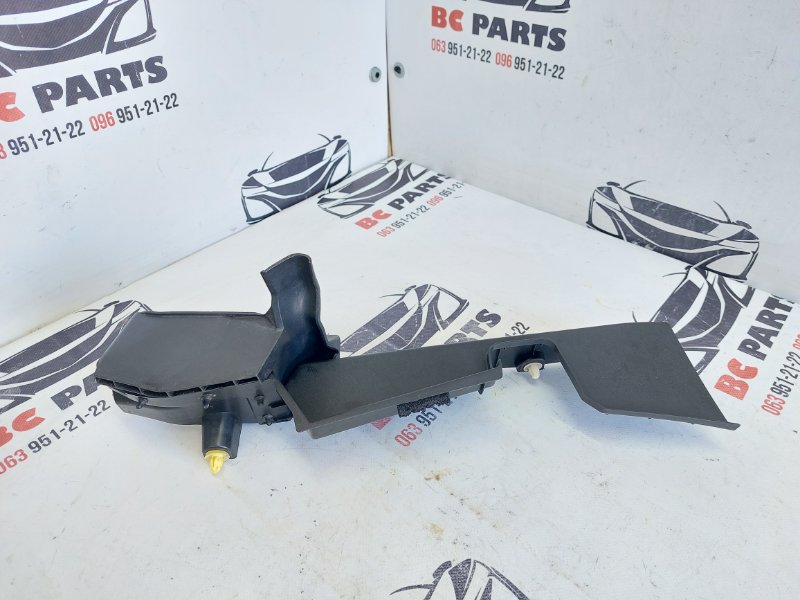 Накладка крыла передняя левая Honda CR-V 1.5