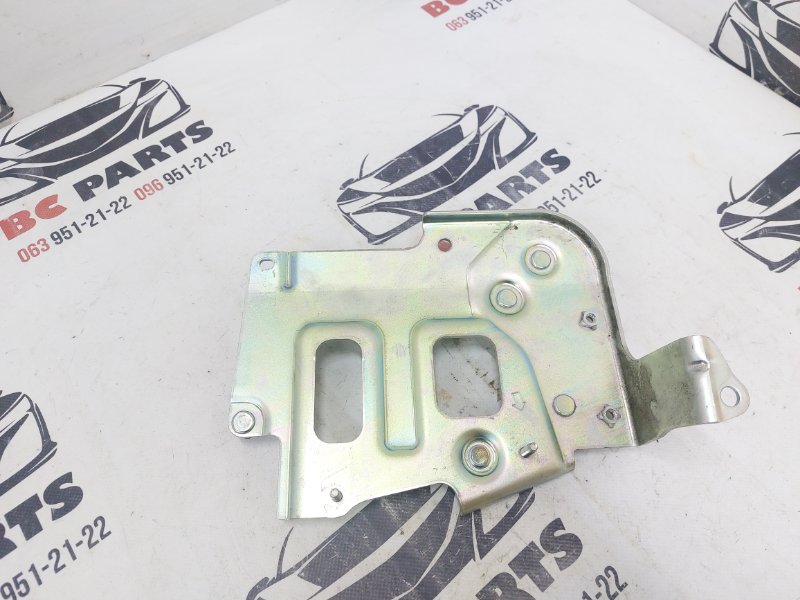 Кронштейн Nissan Rogue 2020-2024 T33 237F46RA0A Б/У