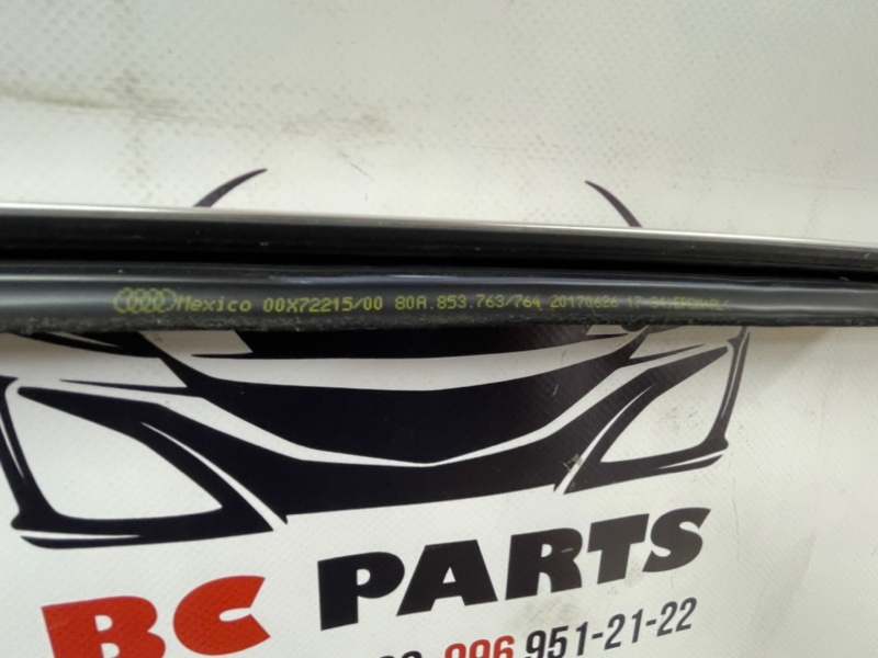 Молдинг двери задний правый Q5 2017 2.0