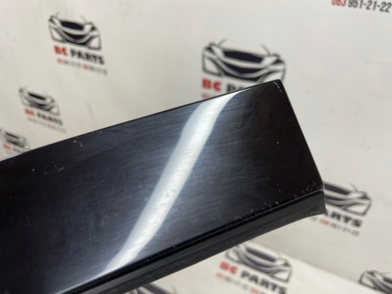 Накладка двери задняя правая Q5 2017 2.0 Накладка двери задняя правая Q5 2017 2.0