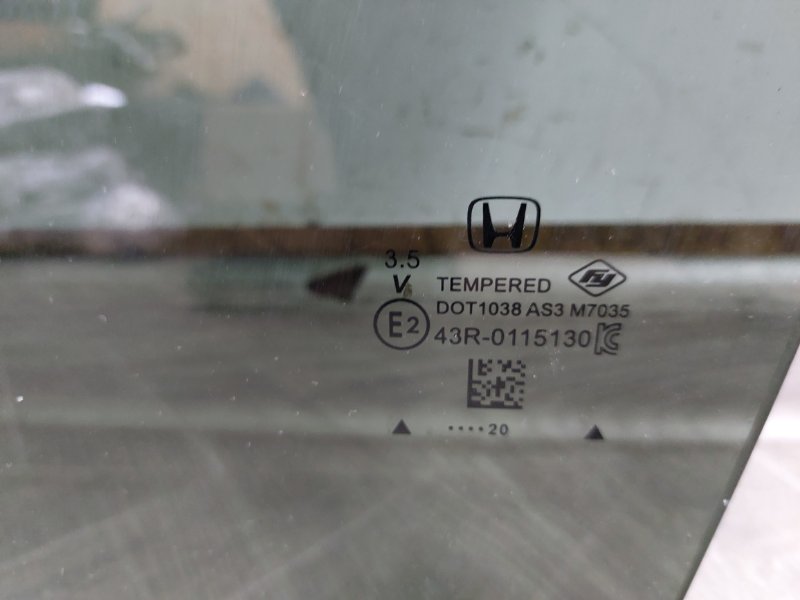 Стекло двери заднее левое CR-V 2020 1.5