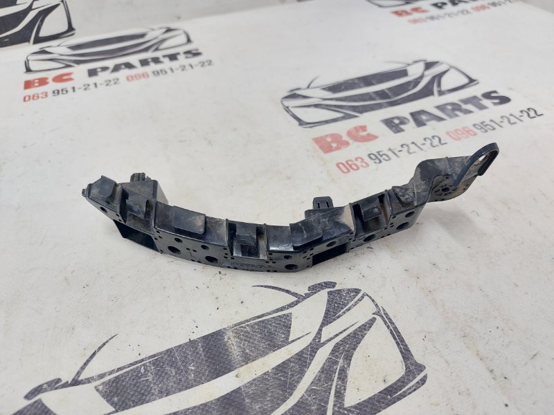 Направляющая бампера передняя левая Honda CR-V 2020 1.5 71198-TME-T01 Б/У