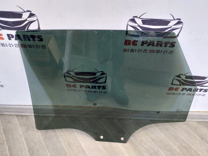 Стекло двери заднее правое Q5 2017-2024 80A Стекло двери заднее правое Q5 2017-2024 80A