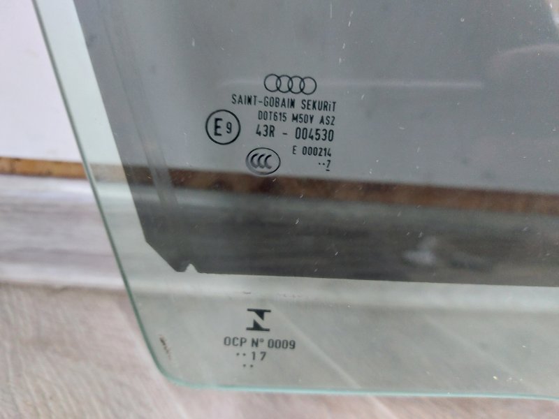 Стекло двери переднее правое Q5 2017-2024 80A Стекло двери переднее правое Q5 2017-2024 80A