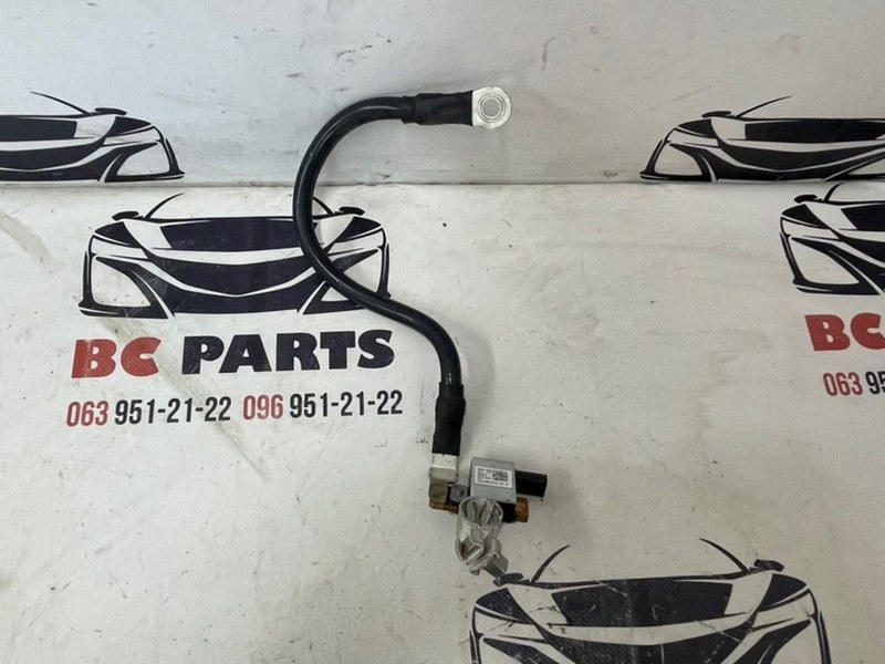 Запчасть провод аккумулятора Audi Q5 2017-2024 80A 2.0 8S0915181C Б/У Провод аккумулятора Audi Q5 2017-2024 80A 2.0 8S0915181C Б/У