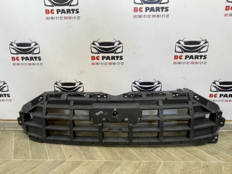 Решетка радиатора Audi Q5 2021 2.0 80A853692C Б/У
