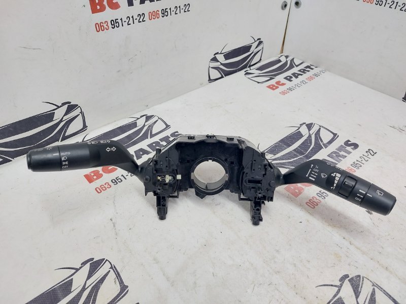 Запчасть подрулевые переключатели Nissan Rogue 2021 T33 2.5 25560-6RR5A Б/У Подрулевые переключатели Nissan Rogue 2021 T33 2.5 25560-6RR5A Б/У