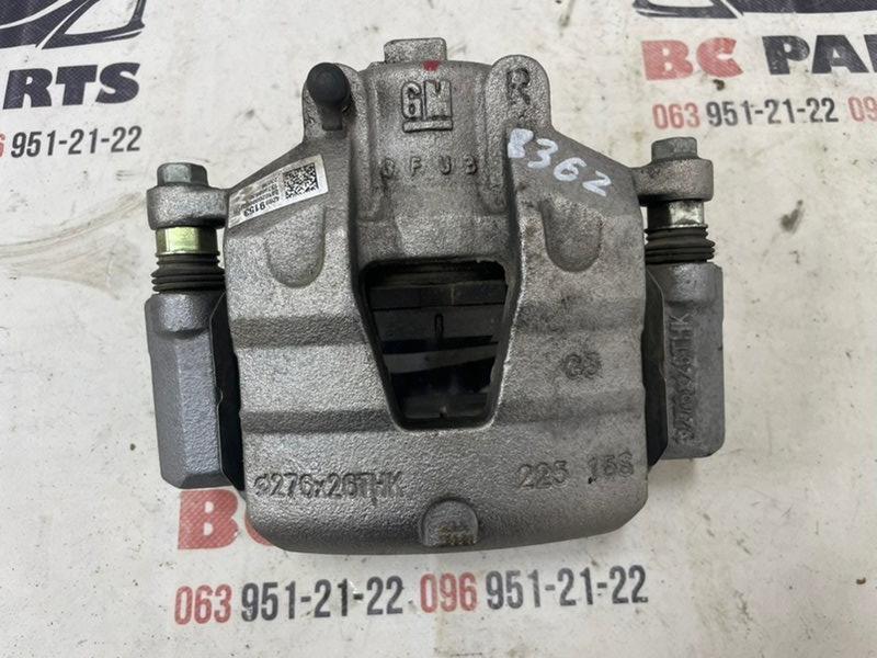 Запчасть суппорт тормозной передний правый Chevrolet Bolt EV 2023 13532173 Б/У Суппорт тормозной передний правый Chevrolet Bolt EV 2023 13532173 Б/У