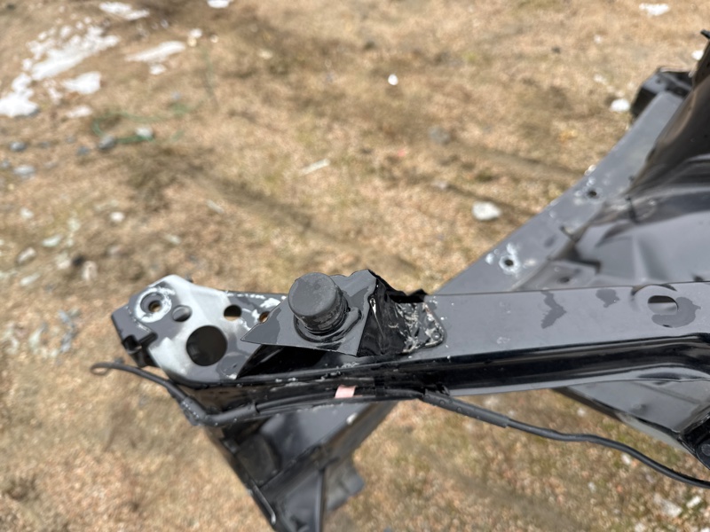 Часть кузова левый Rogue 2021 T33 2.5