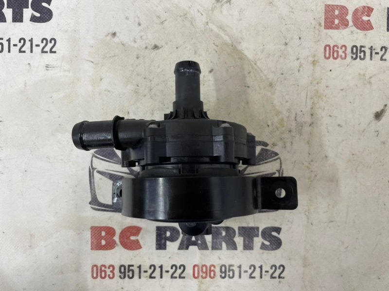 Помпа водяная (насос) охлаждения Bolt EV 2023